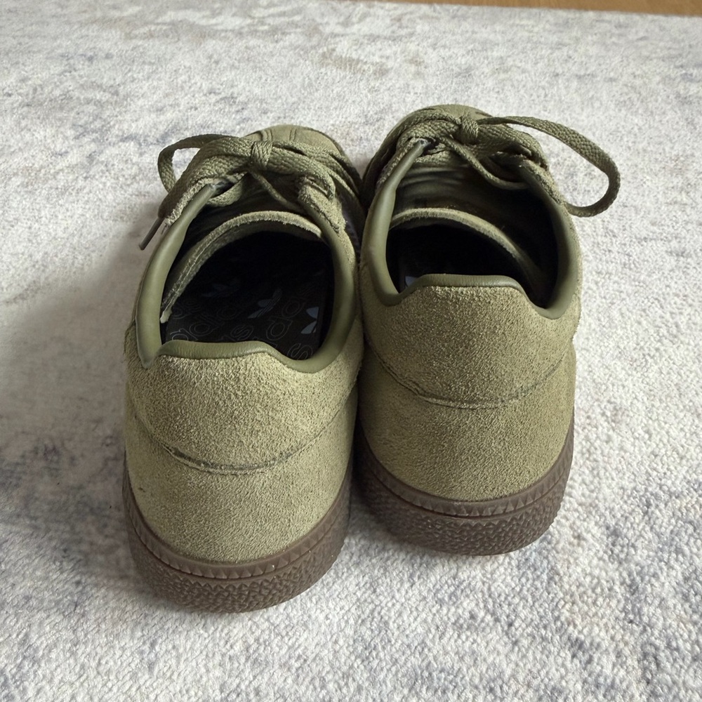 NEW Adidas Olive Green Sneakers with Violet Accents - Picture 5 of 12